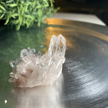 Load image into Gallery viewer, Top quality lemurian quartz cluster 08