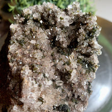 Load image into Gallery viewer, High quality gemmy sparkle epidote
