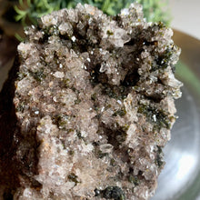 Load image into Gallery viewer, High quality gemmy sparkle epidote