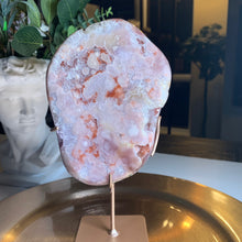 Load image into Gallery viewer, Pink amethyst / flower agate slab 1