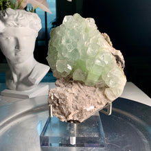 Load image into Gallery viewer, Rare - green apophyllite specimen 04