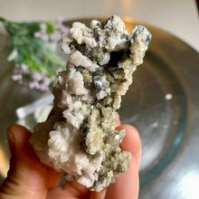 Load image into Gallery viewer, Yaogangxian fluorite with Scheelite and arsenopyrite 08