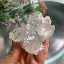 Load image into Gallery viewer, Top quality diamond apophyllite on blue calcedony 02
