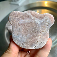 Load image into Gallery viewer, Pink amethyst druzy carving pink amethyst druzy cat head pink amethyst bear head