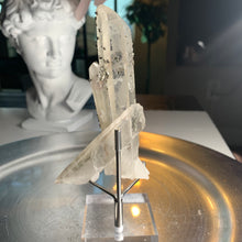 Load image into Gallery viewer, Rare - cross shape pyrite on quartz cluster pyrite with quartz 08