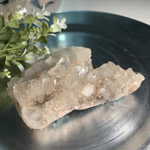 Load image into Gallery viewer, Diamond apophyllite with stilbite on pink calcedony / apophyllite cluster 04