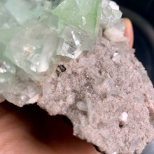 Load image into Gallery viewer, Rare - green apophyllite specimen 04