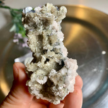 Load image into Gallery viewer, Yaogangxian fluorite with Scheelite and arsenopyrite 08