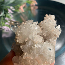 Load image into Gallery viewer, Apophyllite with stilbite ok pink calcedony / apophyllite cluster 01