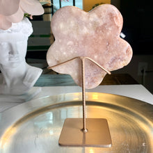 Load image into Gallery viewer, Pink amethyst flower pink amethyst druzy carving
