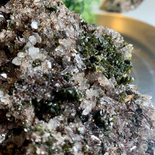 Load image into Gallery viewer, High quality gemmy sparkle epidote