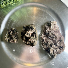 Load image into Gallery viewer, Gemmy epidote quartz epidote cluster epidote crystal 02