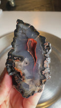 Load and play video in Gallery viewer, Rare - High quality Argentina red fox agate geode with UV reaction