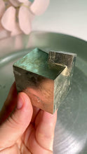 Load and play video in Gallery viewer, Rare - Large size pyrite cube from Spain