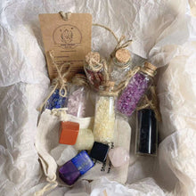 Load image into Gallery viewer, Chakra holiday bundle 6