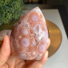 Load image into Gallery viewer, Rare - top quality pink amethyst flame / druzy pink amethyst flame

