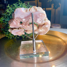 Load image into Gallery viewer, Top quality pink amethyst slab / slice