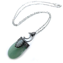 Load image into Gallery viewer, Oval shape vintage natural crystal necklace