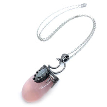 Load image into Gallery viewer, Oval shape vintage natural crystal necklace