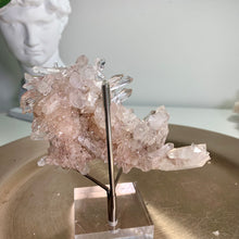 Load image into Gallery viewer, High quality - pink lemurian quartz cluster from Colombia
