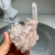 Load image into Gallery viewer, High quality - pink lemurian quartz cluster from Colombia
