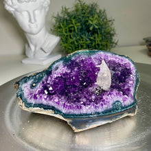 Load image into Gallery viewer, Rare - Uruguay amethyst geode with calcite and moss agate banding
