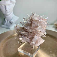 Load image into Gallery viewer, High quality - pink lemurian quartz cluster from Colombia
