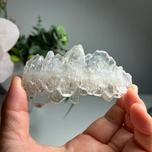 Load image into Gallery viewer, Natural Colombian Faden Quartz Cluster
