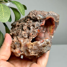 Load image into Gallery viewer, Rare - Rare Fire Agate Geode – Argentina
