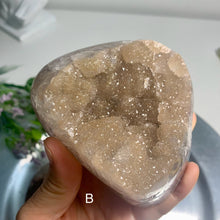 Load image into Gallery viewer, Top quality - sugary druzy rainbow amethyst / colorful amethyst from Uruguay
