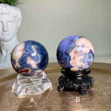 Load image into Gallery viewer, Rare - top quality blue flower agate sphere
