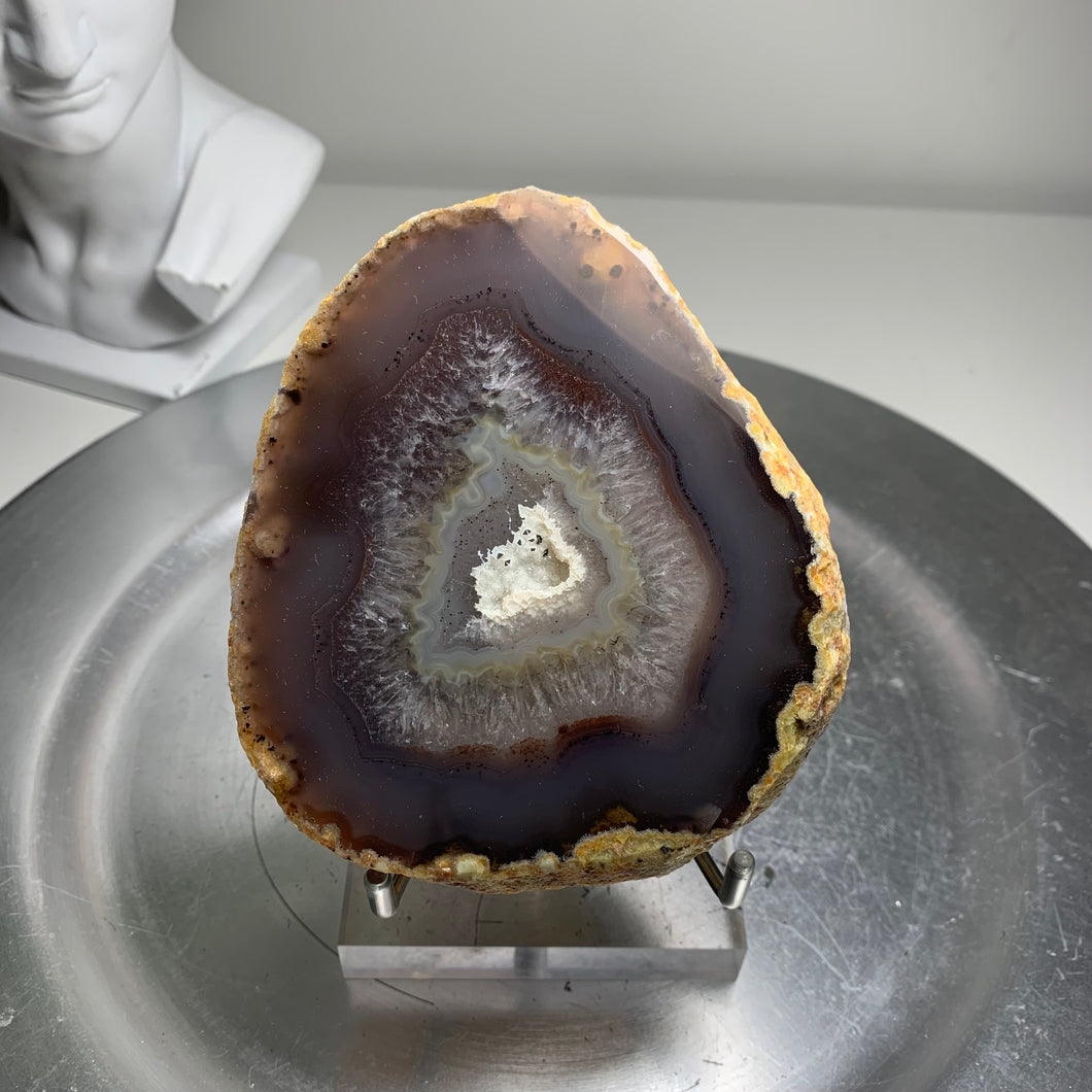 Top quality - Agate geode from Brazil with druzy in the middle