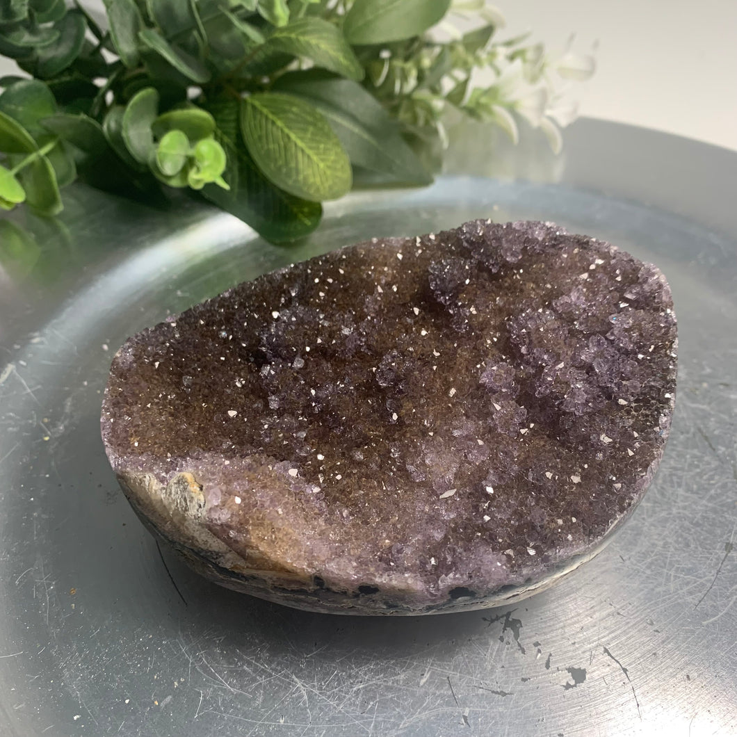 High quality -  Uruguayan Amethyst with Natural Color Gradient