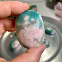 Load image into Gallery viewer, Top quality - natural color green flower agate palm stone
