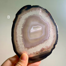 Load image into Gallery viewer, Rare - Hand pick agate slice with druzy / Brazil agate slab with banding
