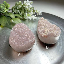 Load image into Gallery viewer, Top quality – Rainbow amethyst / lavender amethyst from Uruguay | Sparkly druzy surface
