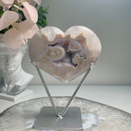 Rare - druzy agate heart from Brazil ( free stand)