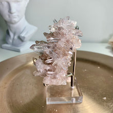 Load image into Gallery viewer, High quality - pink lemurian quartz cluster from Colombia
