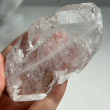 Load image into Gallery viewer, Natural Colombian Faden Quartz Crystal
