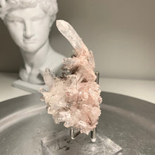 Load image into Gallery viewer, High quality - pink lemurian quartz cluster from Colombia
