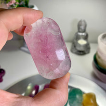 Load image into Gallery viewer, High quality - fluorite palm stone (blind pick)
