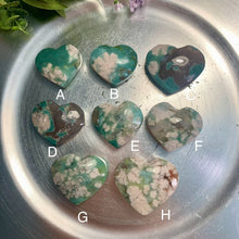 Load image into Gallery viewer, High quality - natural color green flower agate heart
