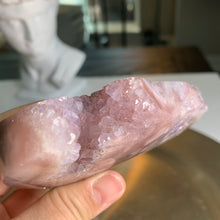 Load image into Gallery viewer, High quality - druzy pink amethyst flower agate heart
