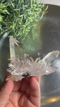 Load and play video in Gallery viewer, Top quality lemurian quartz cluster 09
