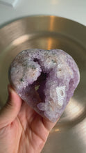 Load and play video in Gallery viewer, Top quality - pink amethyst druzy heart flower agate heart
