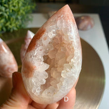 Load image into Gallery viewer, Rare - top quality pink amethyst flame/ druzy pink amethyst flame
