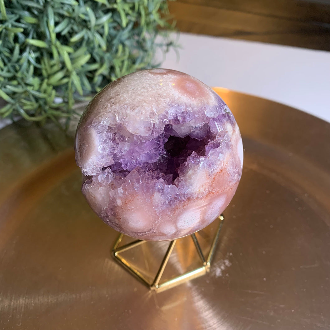 Rare - high quality pink amethyst druzy sphere with beautiful pink spots